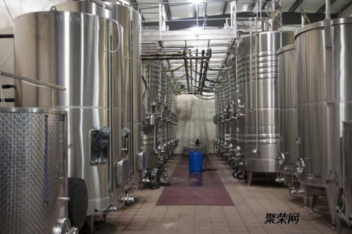 專業(yè)食品廠設(shè)備回收高價(jià)收購拆除食品廠冷庫設(shè)備